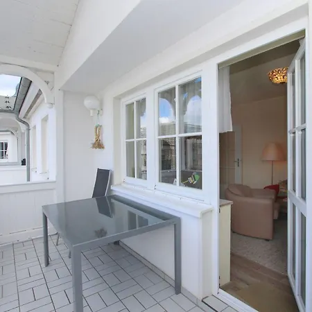 Ferienwohnung Iris Apartment